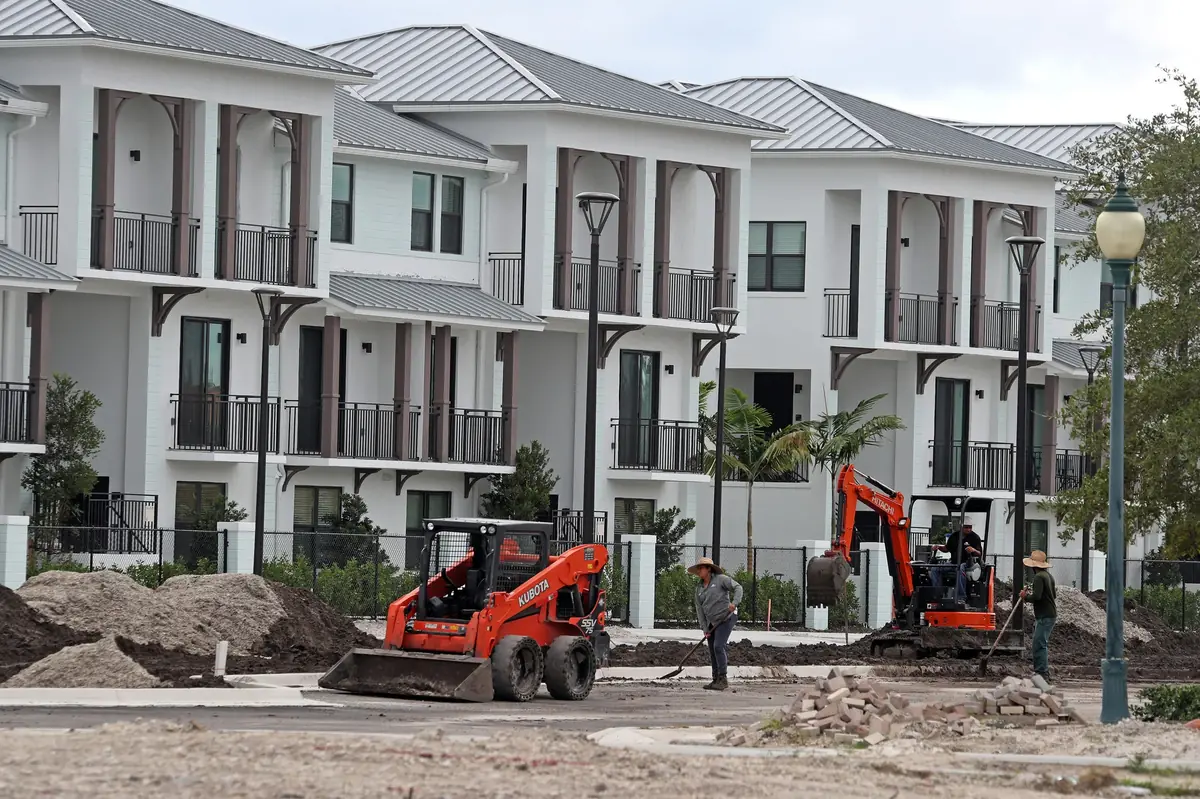 Floor coating services in Pembroke Pines